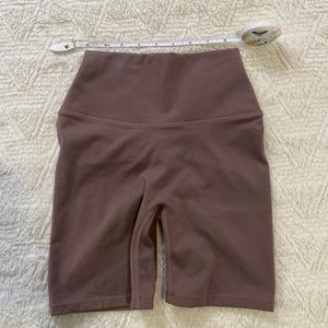 Crop Shop Boutique Scrunch Short- Taupe